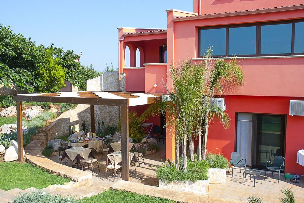 Arnesano Pozzillo San Rocco Bed & Breakfast エクステリア 写真